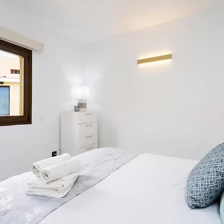 Wonderful Vacation Suites&pool Villa Costa Adeje (Tenerife)