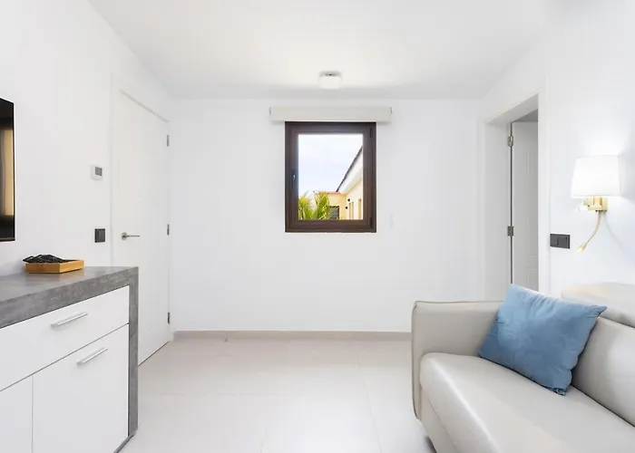 Villa Wonderful Vacation Suites&pool