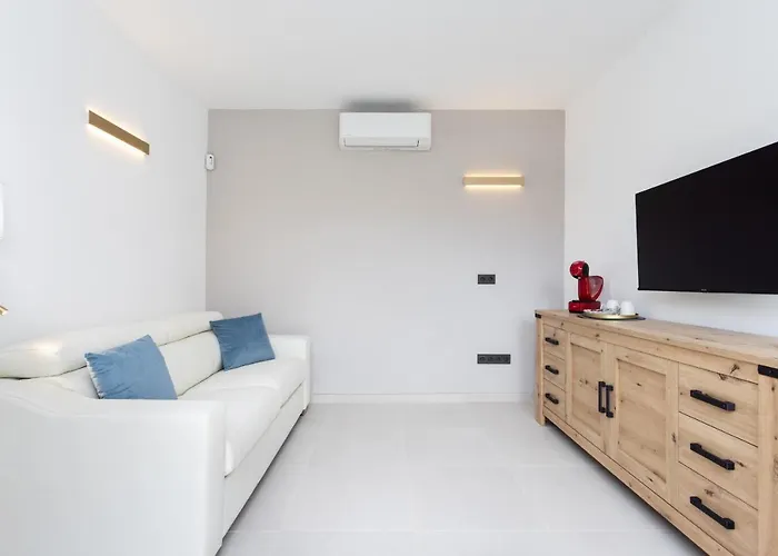 Wonderful Vacation Suites&pool * Costa Adeje (Tenerife)