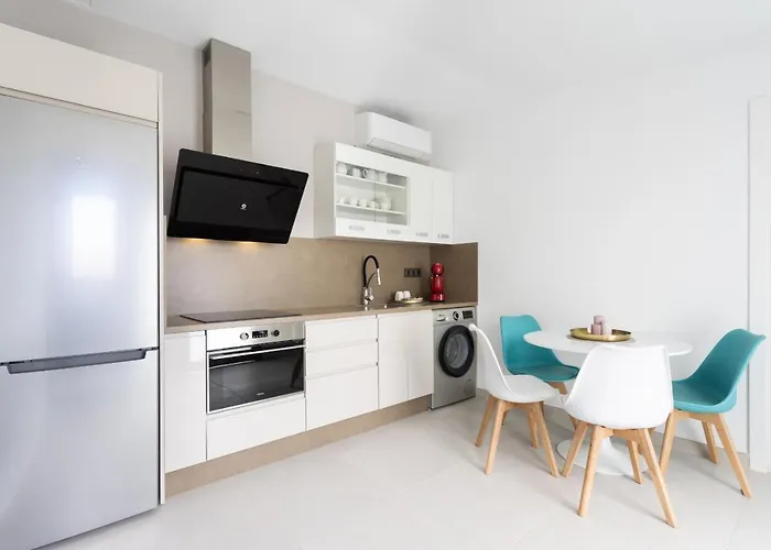 Wonderful Vacation Suites&pool *