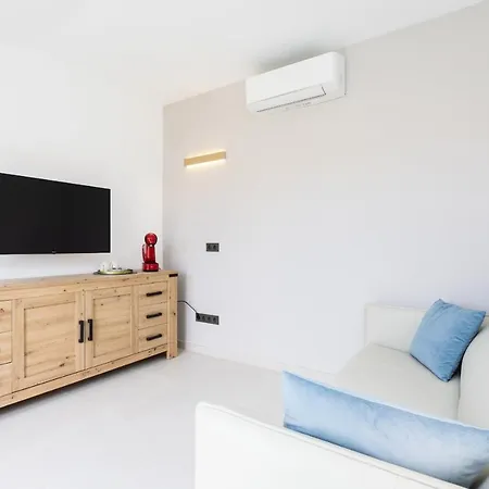 Villa Wonderful Vacation And Pool