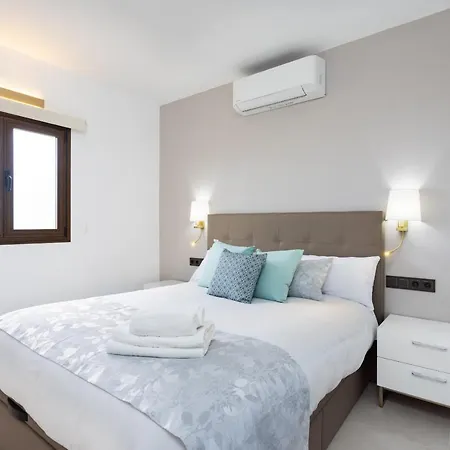 Wonderful Vacation And Pool Vila *